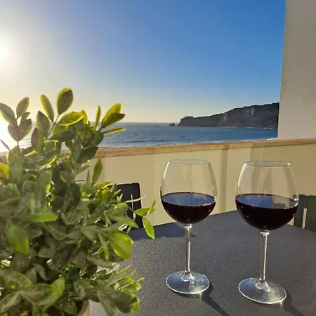Sunset Terrace Apartment *
